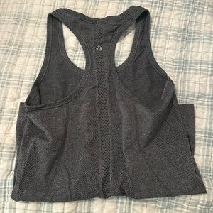 Lululemon swiftly tank size 4 in gray